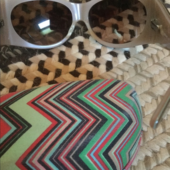 Missoni Sunglasses - Picture 8 of 8